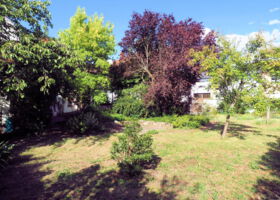 Garten oder Bauplatz