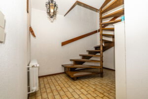 Kellergeschoss Treppe
