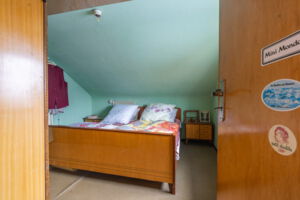 Schlafzimmer DG
